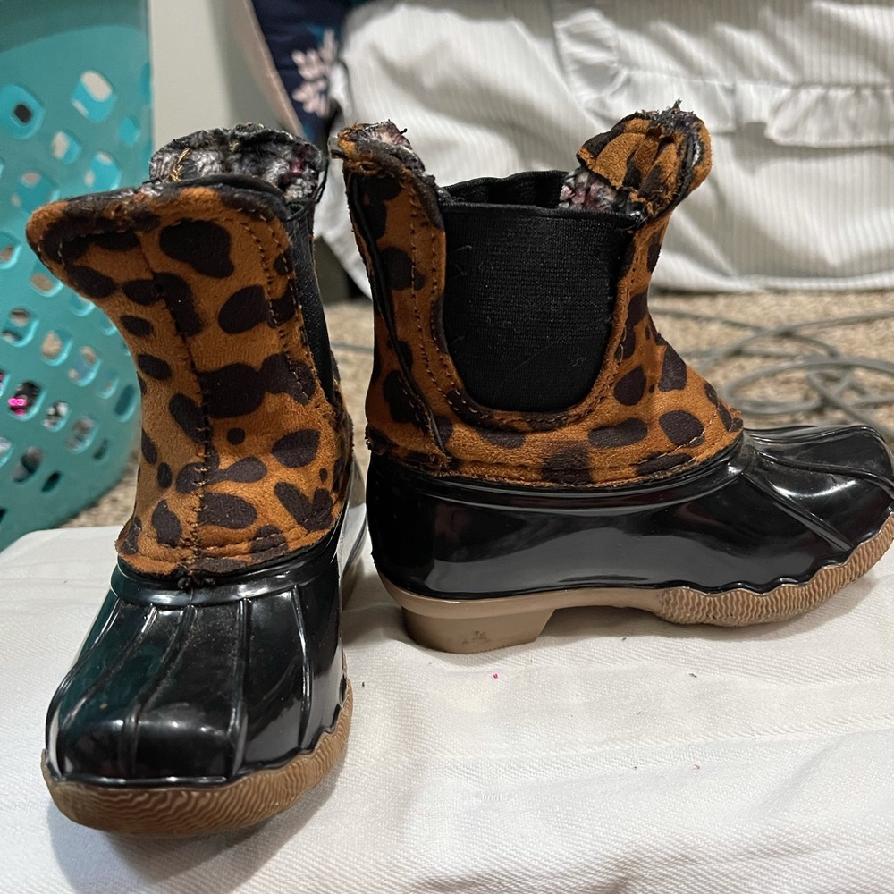 Toddler boots